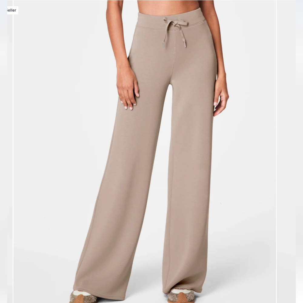 Spanx AirEssentials Wide Leg Pant in Ashwood Womens Size Small